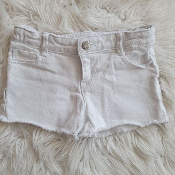 Gymboree white denim shorts , 5t - Picture 1 of 2